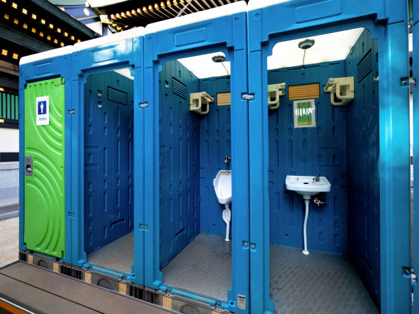 Best Emergency porta potty rental  in Freeport, IL